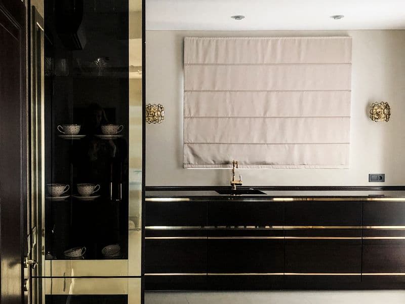 BALDŲ PROJEKTAS Auksas interjere - 001.jpg