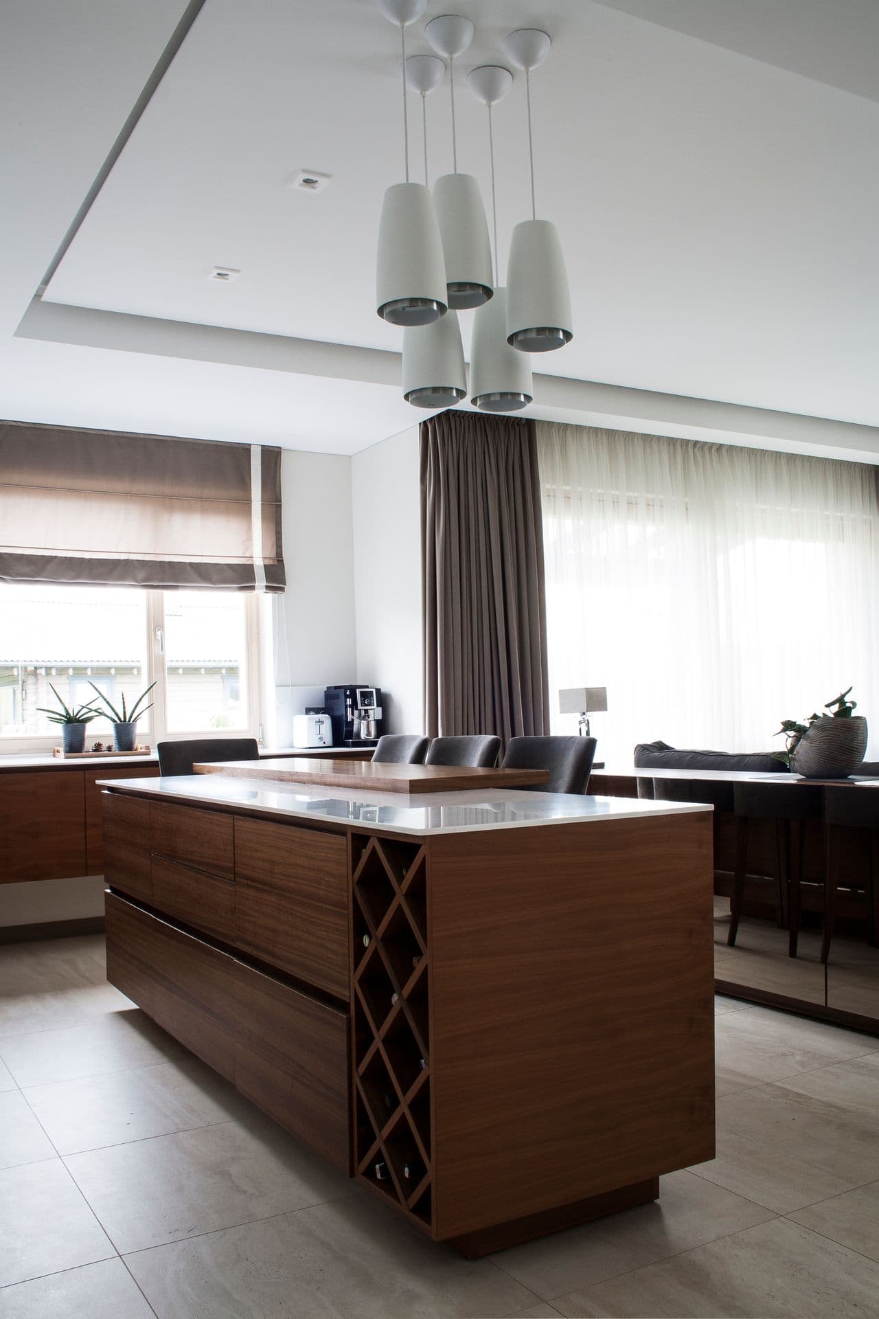 INDIVIDUALAUS NAMO PROJEKTAS CHROMAS INTEREJERE - 002.jpg