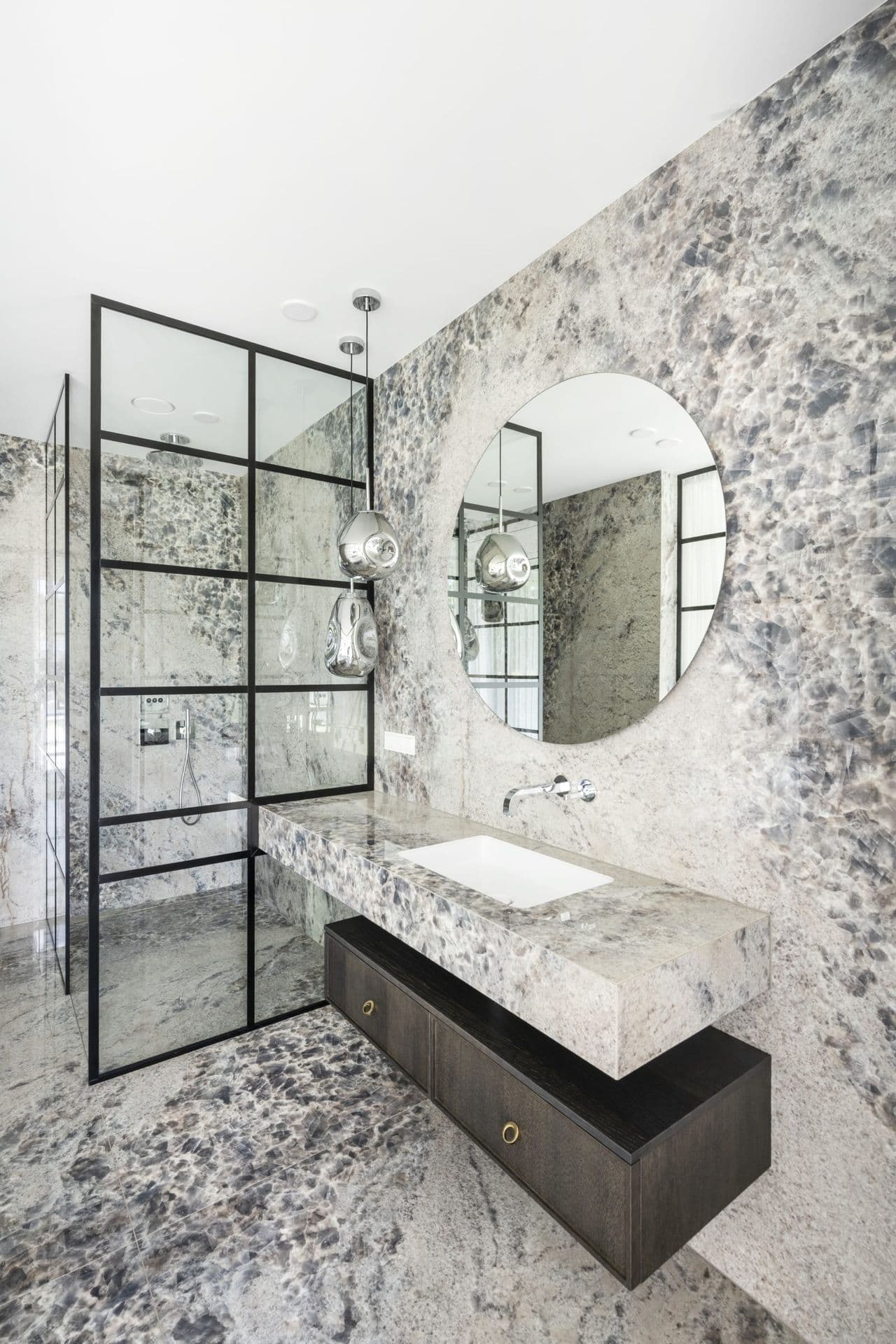 Namas gamtos apsuptyje - 038.jpg